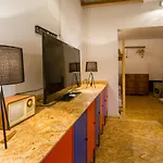 Hostel Npoznam